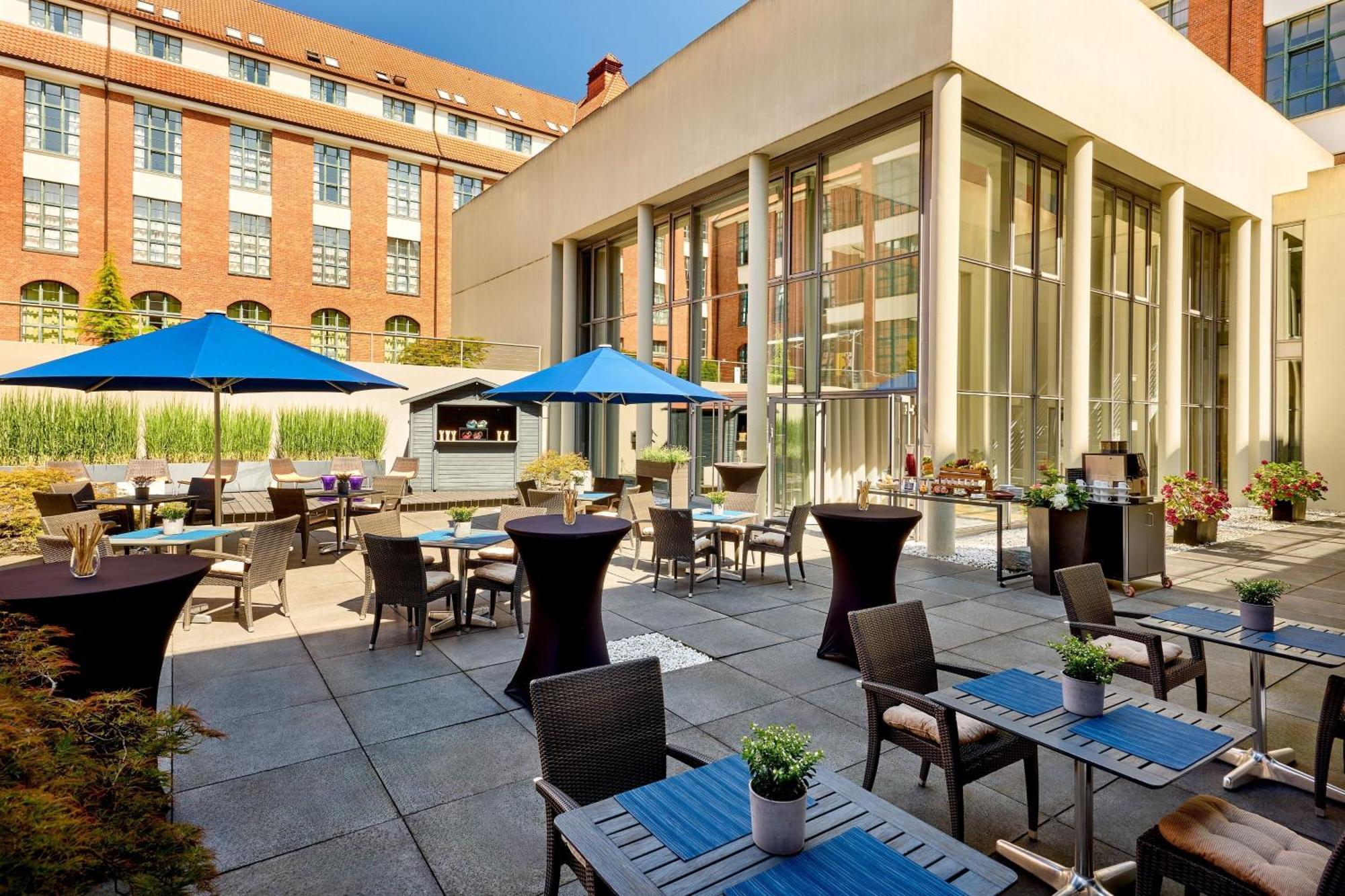 Hotel Sheraton Pelikan 4*