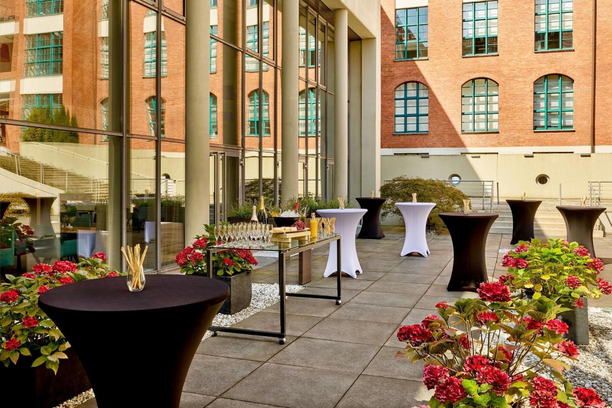 Hotel Sheraton Pelikan 4*